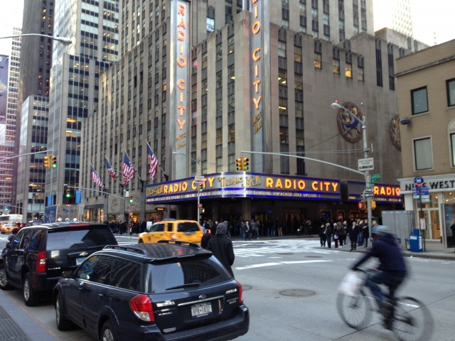 Galaxy S4 launch radio city